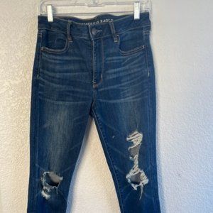 American Eagle Skinny Jeans Size 8 Ripped